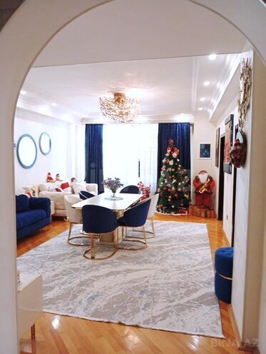 Продаётся 3-комн. новостройка 125 м², м. Элмляр Академиясы, photo 3 from 11