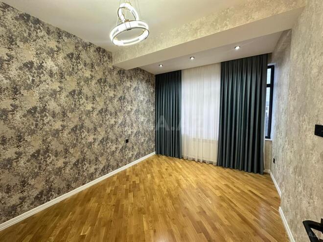 Продаётся 3-комн. новостройка 120 м², м. Кара Караев, photo 9 from 12