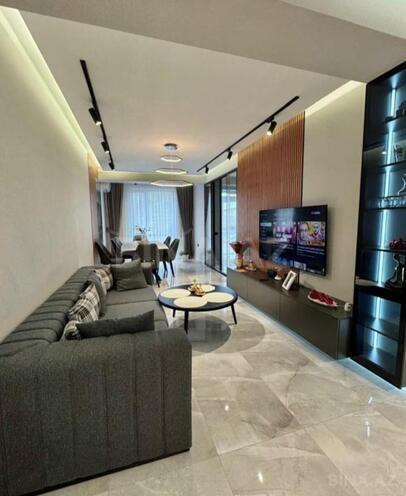 Сдаётся 3-комн. новостройка 110 м², м. Мемар Аджеми, photo 7 from 12