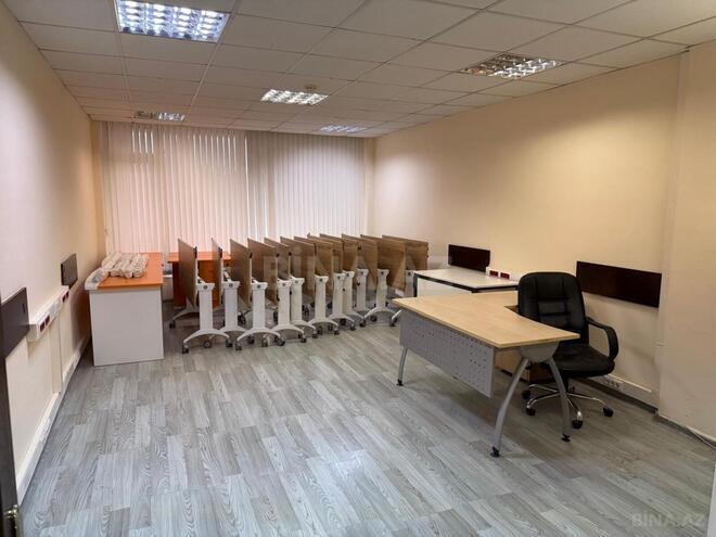 İcarəyə verilir 16 otaqlı ofis 564.3 m², İnşaatçılar m., photo 19 from 26