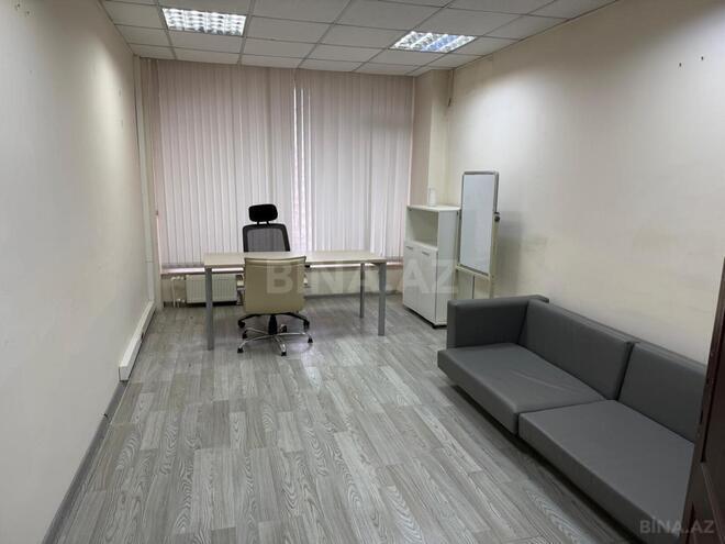 İcarəyə verilir 16 otaqlı ofis 564.3 m², İnşaatçılar m., photo 6 from 26