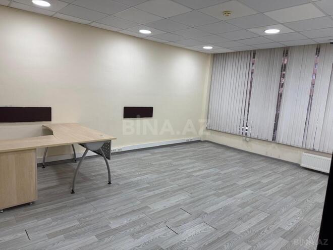 İcarəyə verilir 16 otaqlı ofis 564.3 m², İnşaatçılar m., photo 17 from 26