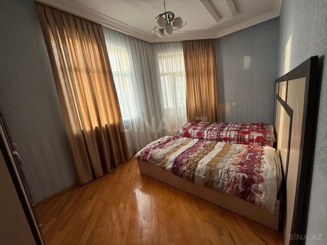 Сдаётся 3-комн. новостройка 125 м², Насиминский  р., photo 6 from 9