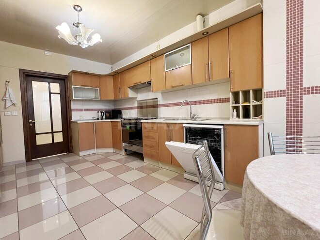 Satılır 3 otaqlı yeni tikili 135 m², 28 May m., photo 5 from 17