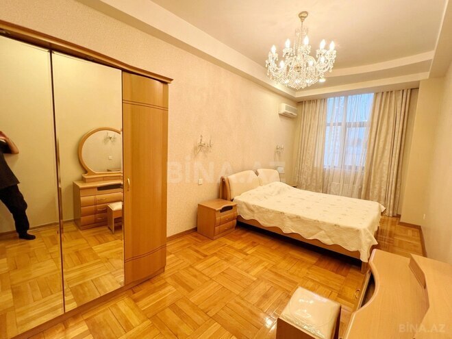 Satılır 3 otaqlı yeni tikili 135 m², 28 May m., photo 11 from 17