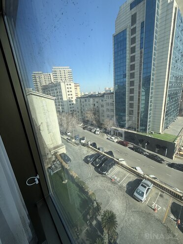 Продаётся 3-комн. вторичка 61 м², м. Низами, photo 15 from 26