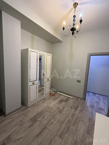 Продаётся 3-комн. вторичка 61 м², м. Низами, photo 21 from 26