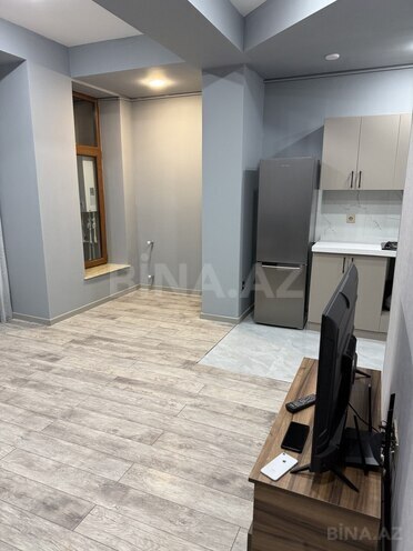 Продаётся 3-комн. вторичка 61 м², м. Низами, photo 10 from 26