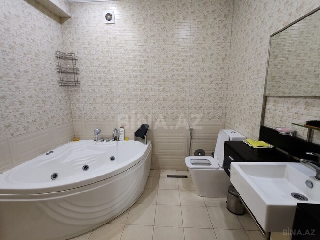 İcarəyə verilir 3 otaqlı yeni tikili 133 m², 28 May m., photo 12 from 14