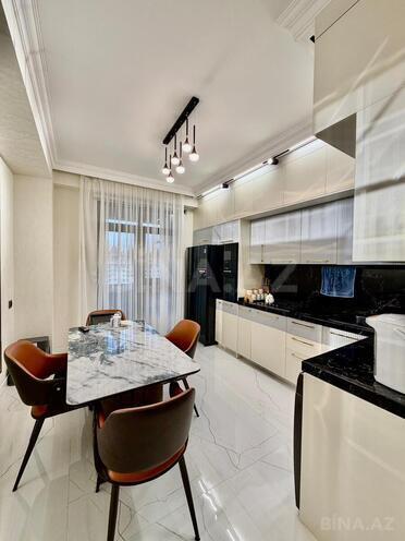 Продаётся 3-комн. новостройка 125 м², м. Кара Караев, photo 7 from 14