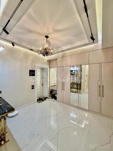 Продаётся 3-комн. новостройка 125 м², м. Кара Караев, photo 6 from 14