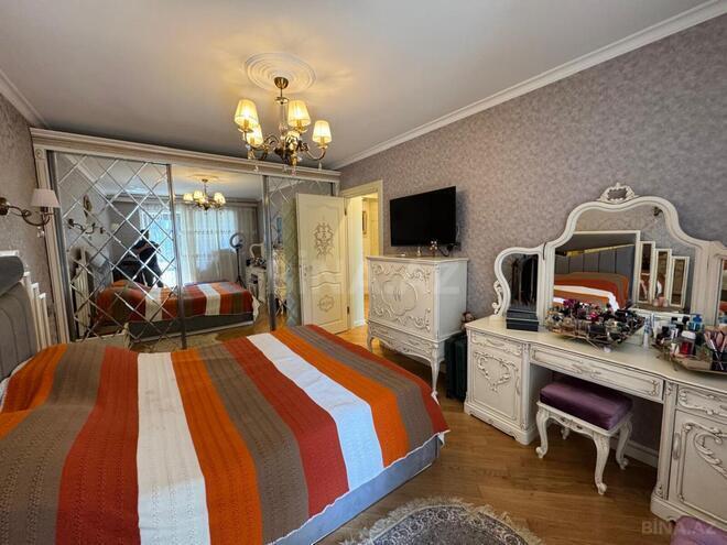 Продаётся 4-комн. вторичка 130 м², м. Ичеришехер, photo 9 from 21