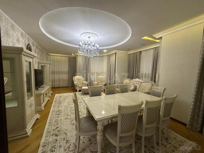 İcarəyə verilir 4 otaqlı yeni tikili 205 m², İçəri Şəhər m., photo 8 from 23