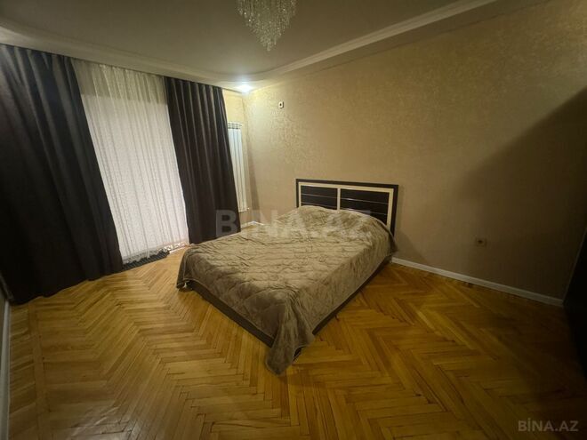 İcarəyə verilir 4 otaqlı köhnə tikili 130 m², Nizami m., photo 19 from 31