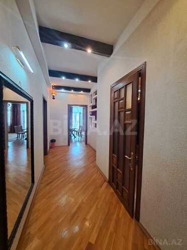 Сдаётся 4-комн. вторичка 160 м², м. Сахил, photo 10 from 30