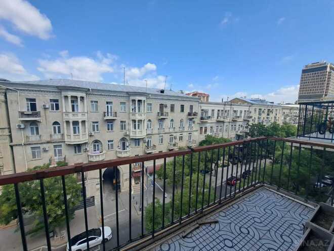 Сдаётся 4-комн. вторичка 160 м², м. Сахил, photo 19 from 30