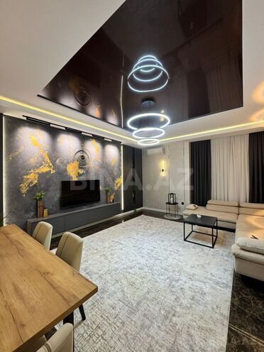 Satılır 3 otaqlı yeni tikili 455 m², İnşaatçılar m., photo 1 from 17