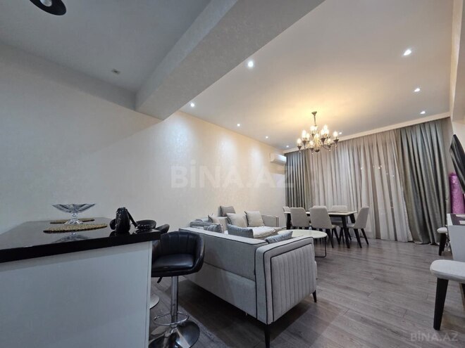 Сдаётся 3-комн. новостройка 110 м², м. Низами, photo 10 from 29