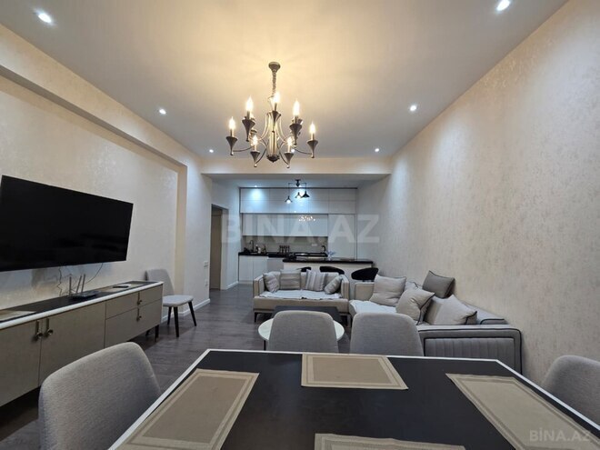Сдаётся 3-комн. новостройка 110 м², м. Низами, photo 11 from 29