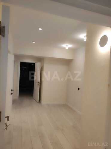 Продаётся 4-комн. вторичка 135.5 м², м. Ичеришехер, photo 12 from 22