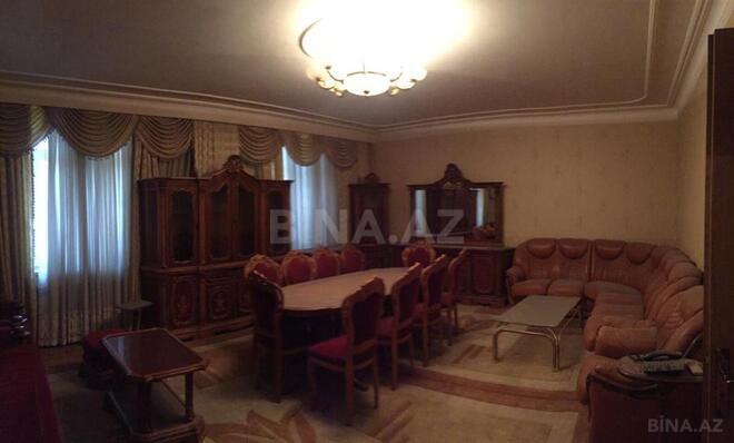 İcarəyə verilir 6 otaqlı köhnə tikili 170 m², Yasamal r., photo 1 from 19