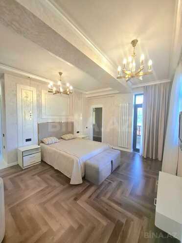 Сдаётся 3-комн. новостройка 135 м², м. Низами, photo 12 from 28