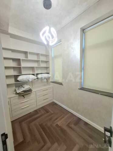 Сдаётся 3-комн. новостройка 135 м², м. Низами, photo 13 from 28