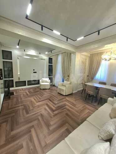 Сдаётся 3-комн. новостройка 135 м², м. Низами, photo 5 from 28