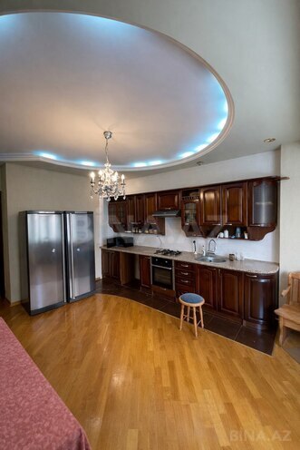 Satılır 3 otaqlı yeni tikili 165 m², 28 May m., photo 11 from 16