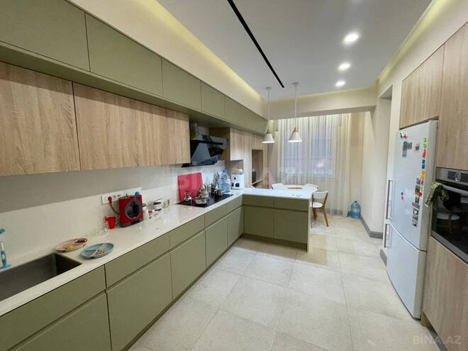 Продаётся 4-комн. новостройка 182 м², м. Элмляр Академиясы, photo 9 from 28