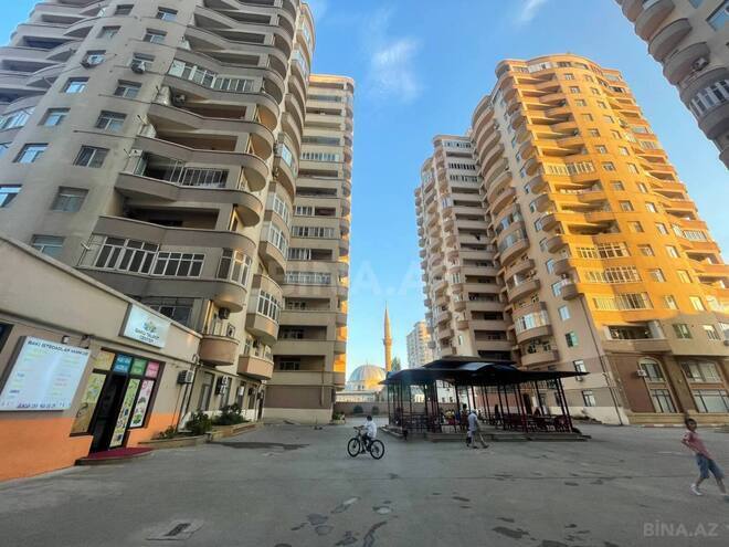 Продаётся 4-комн. новостройка 182 м², м. Элмляр Академиясы, photo 13 from 28