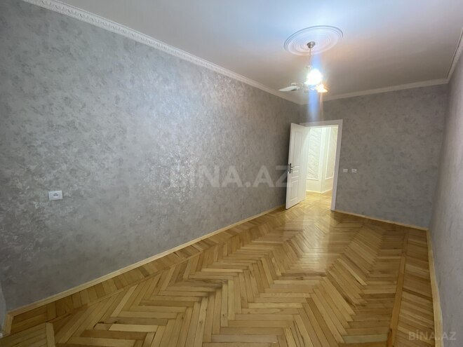 Продаётся 3-комн. вторичка 70 м², м. Гянджлик, photo 14 from 27