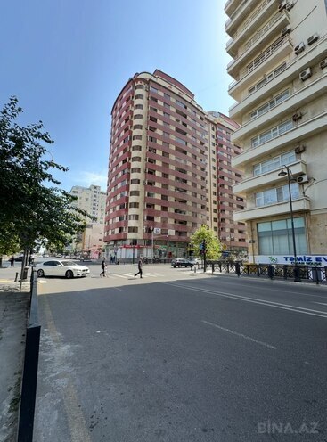 Satılır 2 otaqlı köhnə tikili 61 m², Nəsimi r., photo 22 from 25