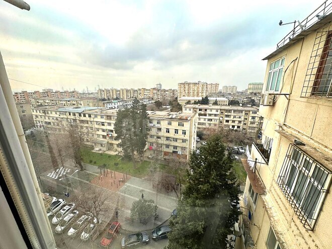Satılır 4 otaqlı köhnə tikili 100 m², Xalqlar Dostluğu m., photo 24 from 28