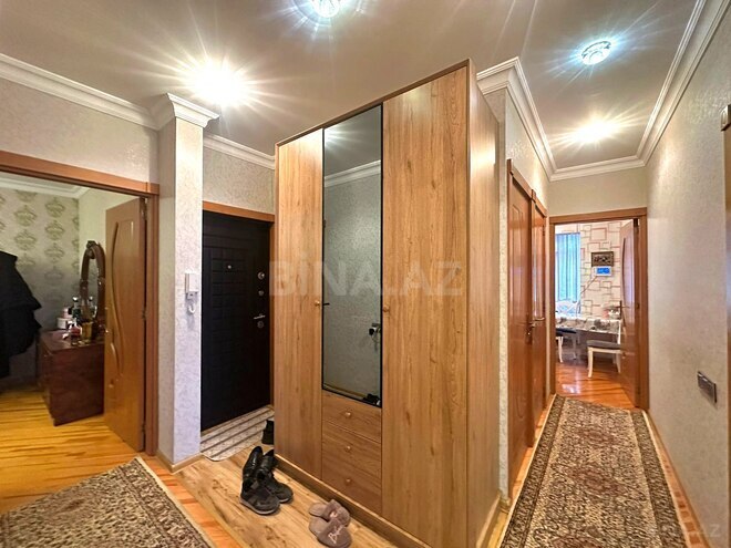 Satılır 4 otaqlı köhnə tikili 100 m², Xalqlar Dostluğu m., photo 12 from 28