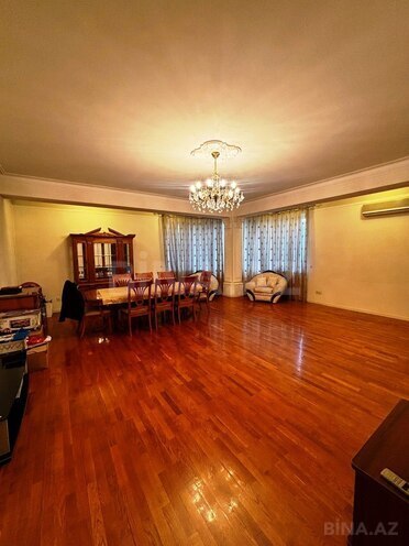 Satılır 4 otaqlı yeni tikili 180 m², 28 May m., photo 4 from 16