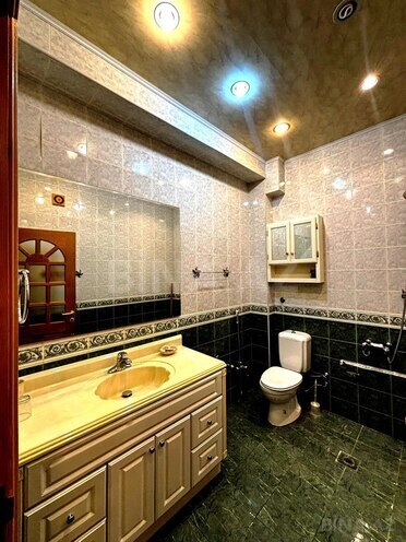 Satılır 4 otaqlı yeni tikili 180 m², 28 May m., photo 11 from 16
