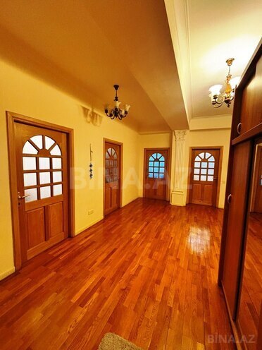 Satılır 4 otaqlı yeni tikili 180 m², 28 May m., photo 13 from 16