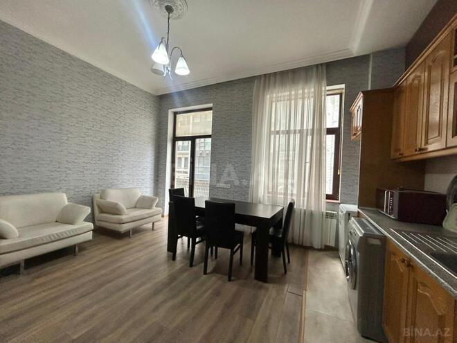 İcarəyə verilir 4 otaqlı yeni tikili 190 m², Sahil m., photo 14 from 28
