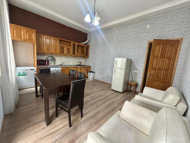 İcarəyə verilir 4 otaqlı yeni tikili 190 m², Sahil m., photo 21 from 28