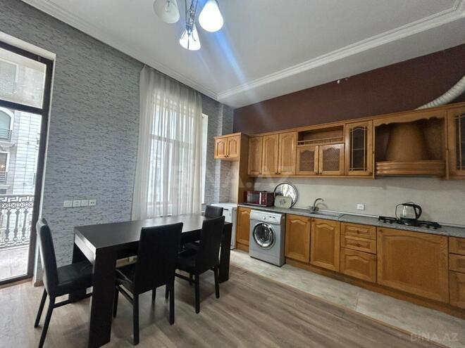 İcarəyə verilir 4 otaqlı yeni tikili 190 m², Sahil m., photo 25 from 28
