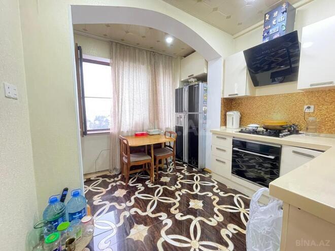 Продаётся 3-комн. вторичка 90 м², м. Азадлыг проспекти, photo 11 from 19