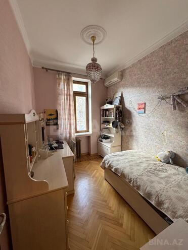 Продаётся 7-комн. вторичка 130 м², Сабаильский р., photo 11 from 32