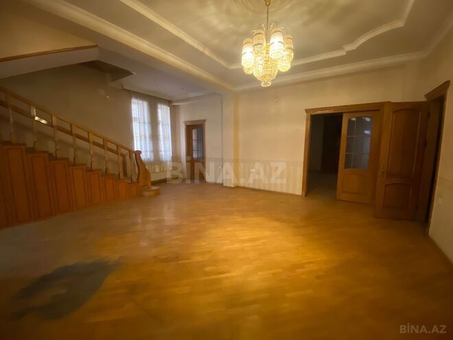 İcarəyə verilir 8 otaqlı həyət evi/bağ evi 650 m², Nərimanov r., photo 13 from 16