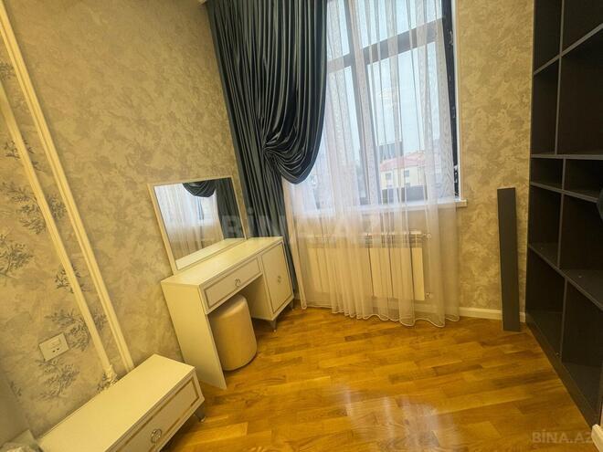 Продаётся 2-комн. новостройка 77 м², м. Кара Караев, photo 11 from 30