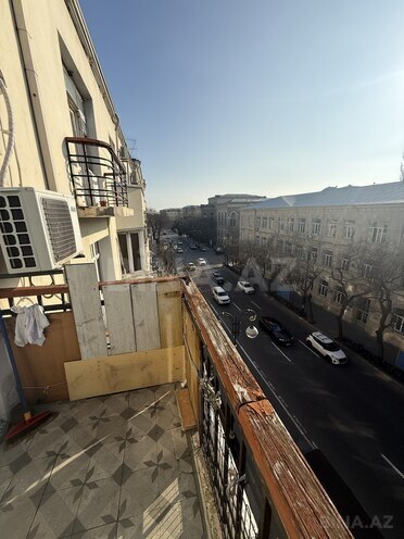 Satılır 3 otaqlı köhnə tikili 100 m², Sahil m., photo 6 from 18