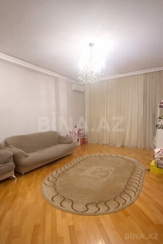 Продаётся 3-комн. новостройка 80 м², м. 8 ноября, photo 3 from 10