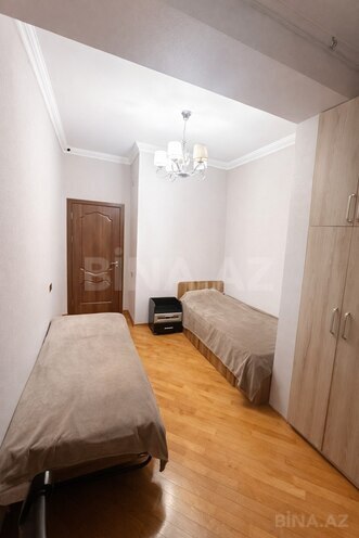 Продаётся 3-комн. новостройка 80 м², м. 8 ноября, photo 6 from 10