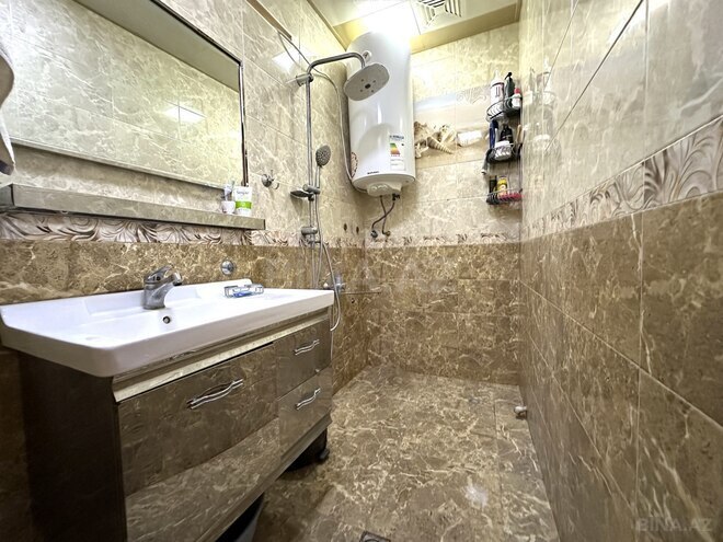 Продаётся 5-комн. вторичка 120 м², пос. Ени Гюнешли, photo 16 from 19