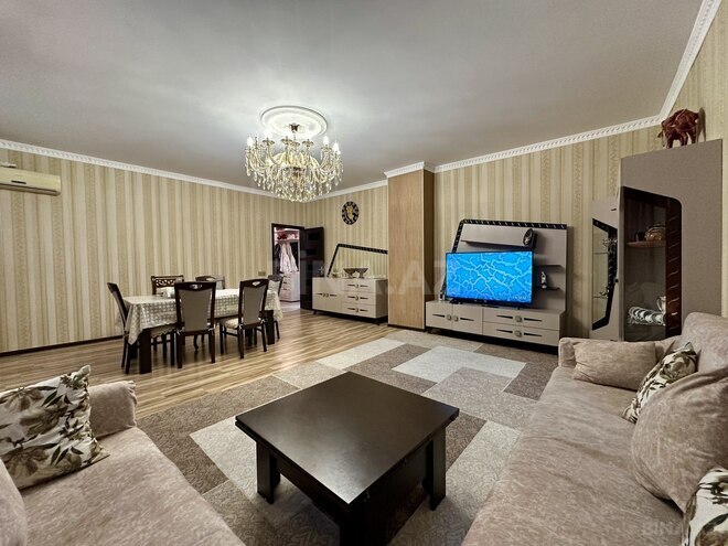 Продаётся 5-комн. вторичка 120 м², пос. Ени Гюнешли, photo 3 from 19